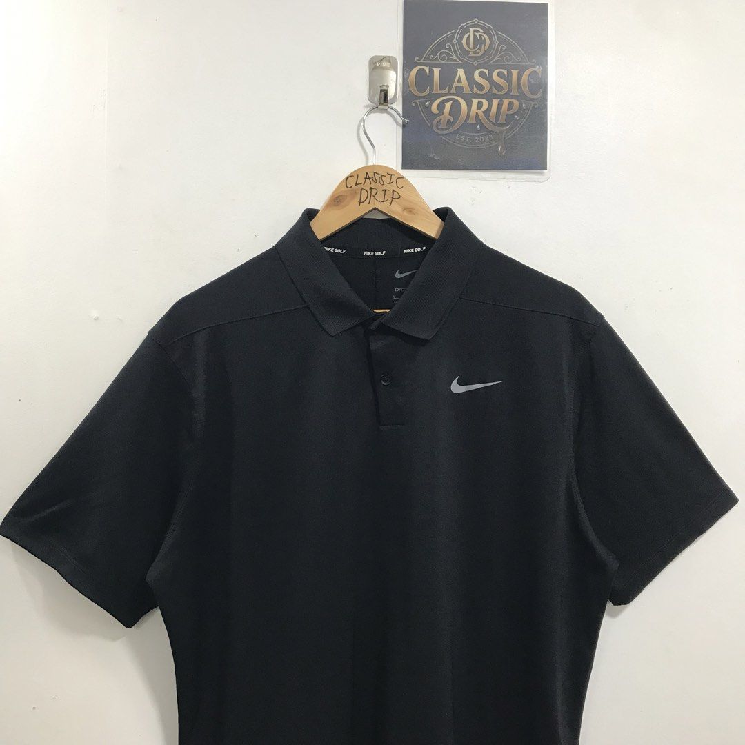 NIKE MENS POLO GOLF (Category: Tshirts & Polo Shirts ) located in Ozamiz City. Submitted by ClassicDrip (Listing ID 1457828106, Image 3). Description: NIKE MENS POLO GOLF -AUTHENTIC / LEGIT 💯 -PERFECT FOR CASUAL OR SPORTS -SIZE LARGE - 24 WIDTH X 30 LENGTH - LIKE NEW .