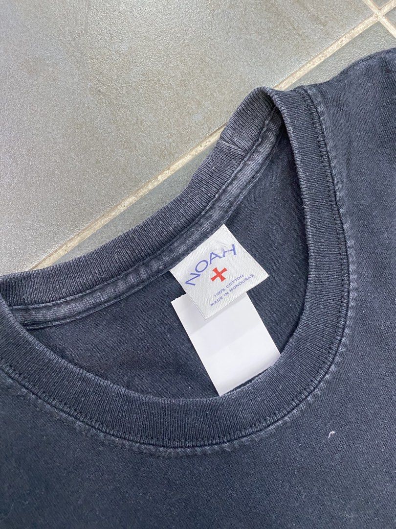 NOAH (Category: Tshirts & Polo Shirts) located in Kuala Lumpur. Submitted by mbambundle (Listing ID 1457739845, Image 3). Description: PIT19 LABUH27.