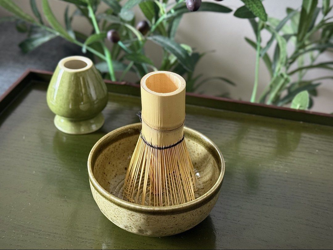 Olive Green Speckled Chawan / Ceramic Matcha Bowl (Category: Coffee & Tea Tableware) located in Tarlac. Submitted by shopsushibaby (Listing ID 1457753542, Image 3). Description: - Travel-sized - No issues/chips - Chasen not included - Refer to photos for size - Location: Newport, Pasay City.
