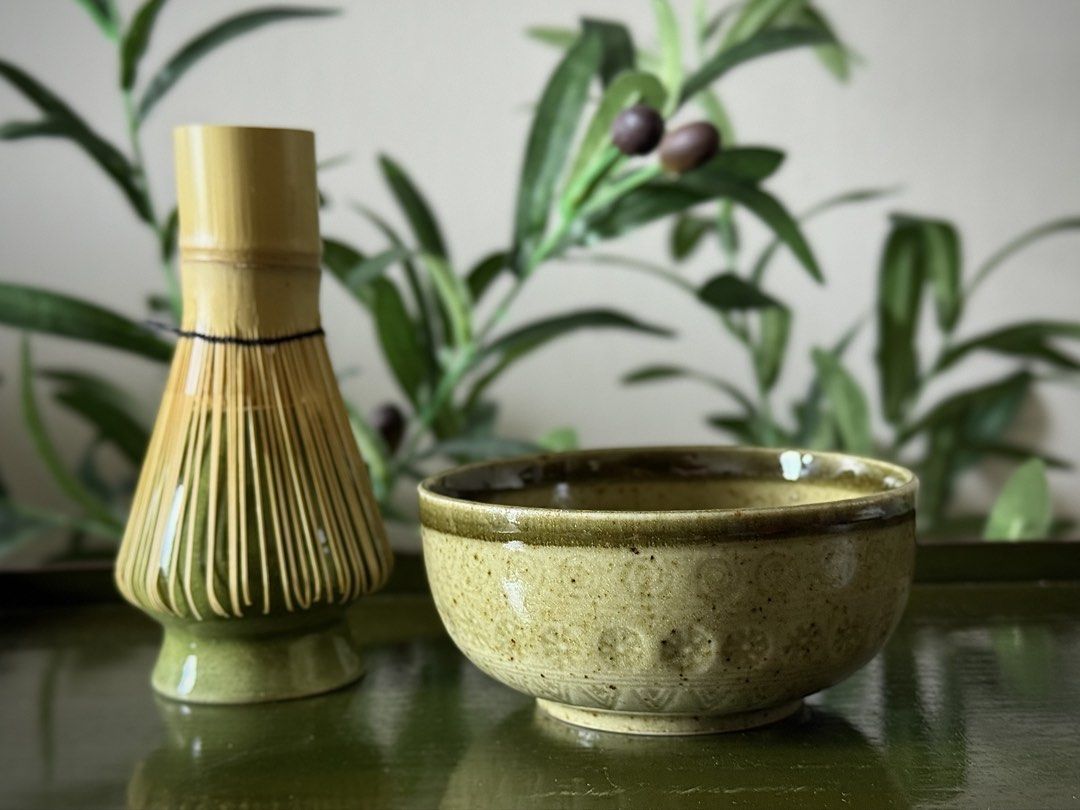 Olive Green Speckled Chawan / Ceramic Matcha Bowl (Category: Coffee & Tea Tableware) located in Tarlac. Submitted by shopsushibaby (Listing ID 1457753542, Image 1). Description: - Travel-sized - No issues/chips - Chasen not included - Refer to photos for size - Location: Newport, Pasay City.