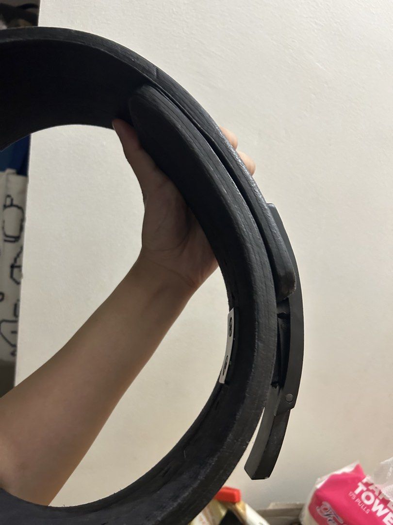OMR 13mm Lever Belt - Medium (Category: Other Sports Equipment and Supplies) located in Tarlac. Submitted by tino.sells (Listing ID 1457801325, Image 3). Description: FOR SALE: OMR 13mm Lever Belt (Medium) ‼️ * Fits waist: 23”–34” * Bought brand new in-store for ₱4,595 * Selling for ₱3,200 (negotiable) * Used for training + 2 competitions * Barely used and unused since July 2025 Condition: Excellent overall condition. Super minor peeling on the s