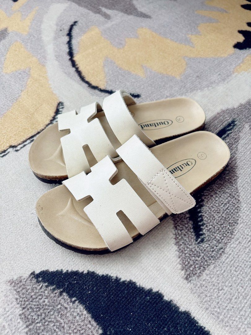 Outland slides size 5 (Category: Slippers and slides) located in Manila. Submitted by cappadociadream (Listing ID 1457754678, Image 2). Description: .