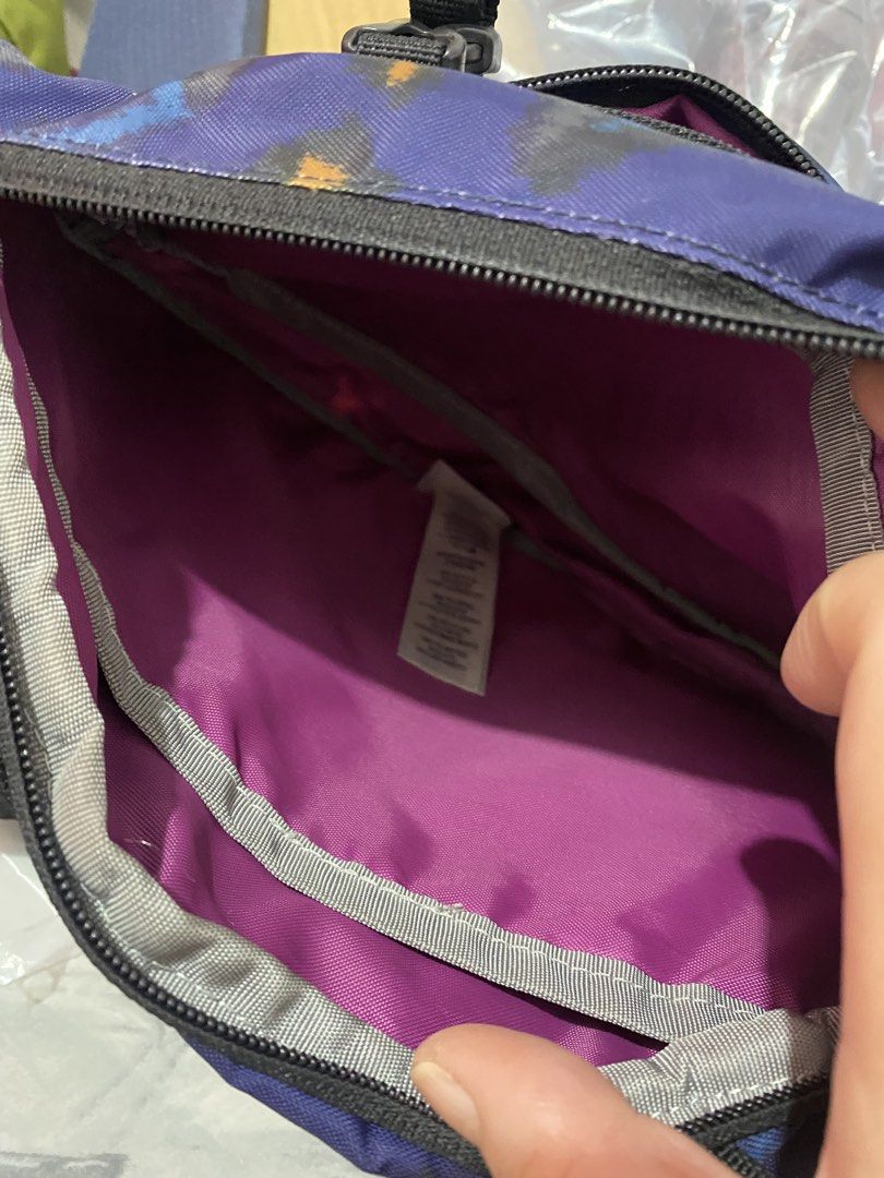 Patagonia Atom 8L sling bag (Category: Cross-body Bags) located in Candaba. Submitted by garadrap9 (Listing ID 1457787020, Image 3). Description: Original and Nice Quality. No Flaws No Return No Exchange policy!!! Kindly Pm me for more details..