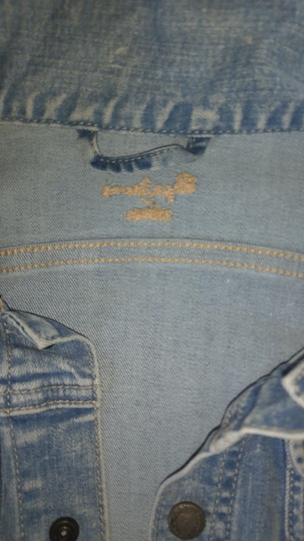 Pepe Jeans Kids Denim Jacket will (Category: Coats, Jackets and Outerwear) located in Bay. Submitted by silverhorse-59c851 (Listing ID 1457754091, Image 1). Description: - Light blue denim jacket for kids - Features embroidered on chest - Button-down front closure - Two chest pockets with button flaps - Small stain on the inside near the seam (refer to last photo for detail) - Ideal for layering decluttreting my Daughter preloved.