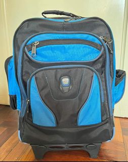 (Category: ) located in . Submitted by refresh_rehome (Listing ID 1457761867, Image 1). Description: .