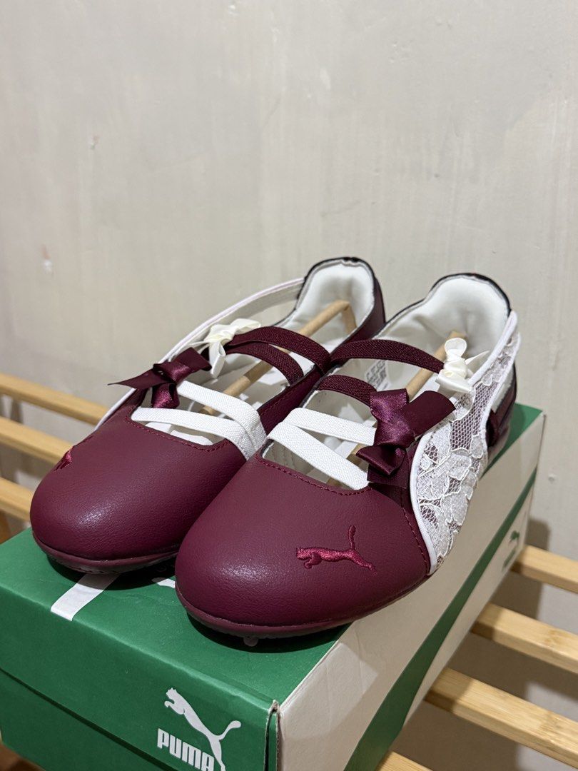 PUMA SPEEDCAT BALLET 'RUBY SHIMMER' 6.5W (Category: Sneakers) located in Taguig. Submitted by wavyier (Listing ID 1457889410, Image 3). Description: Puma Speedcat Ballet (6.5W) 'Ruby Shimmer' colorway UA RFS: Wrong Size, too snug Selling this one for 2k negotiable Taguig area.