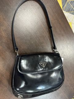 (Category: ) located in . Submitted by handbag_leather_bundle (Listing ID 1457756108, Image 1). Description: .