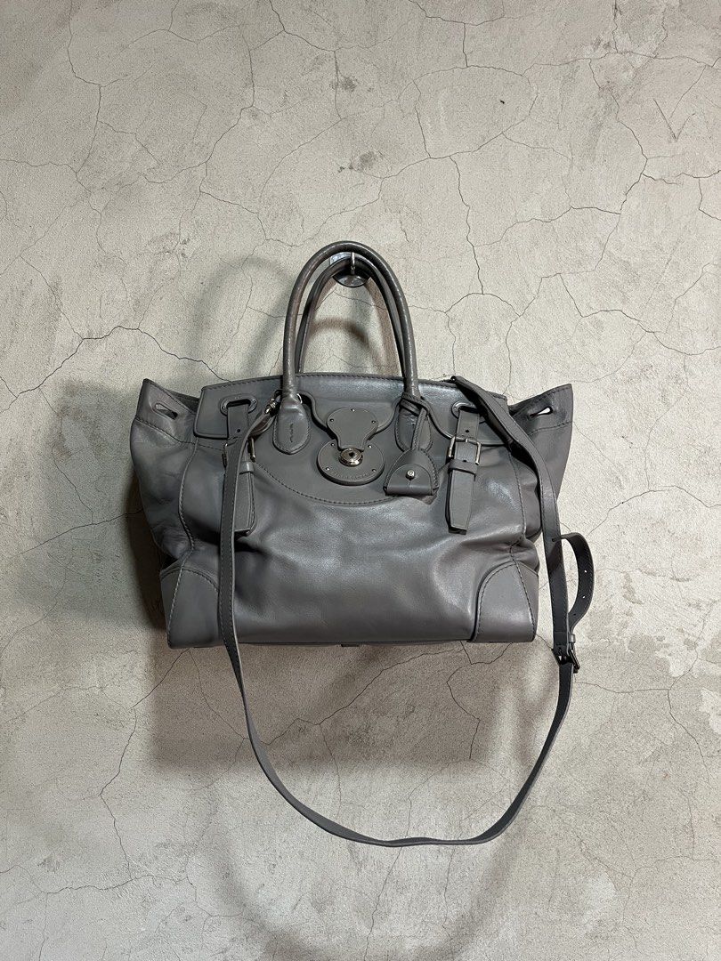 RALPH LAUREN SOFT RICKY 33 (Category: Luxury Bags & Wallets) located in Cagayan de Oro. Submitted by vintagevvvictim (Listing ID 1457420407, Image 1). Description: very good preloved condition rare to find comes with original strap.