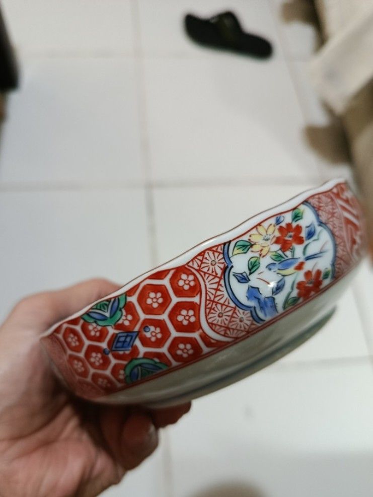 Ramen soup bowl imari aritaware 4pcs available (Category: Dinnerware & Cutlery) located in Quezon City. Submitted by kristal68 (Listing ID 1457396478, Image 1). Description: p50 each.