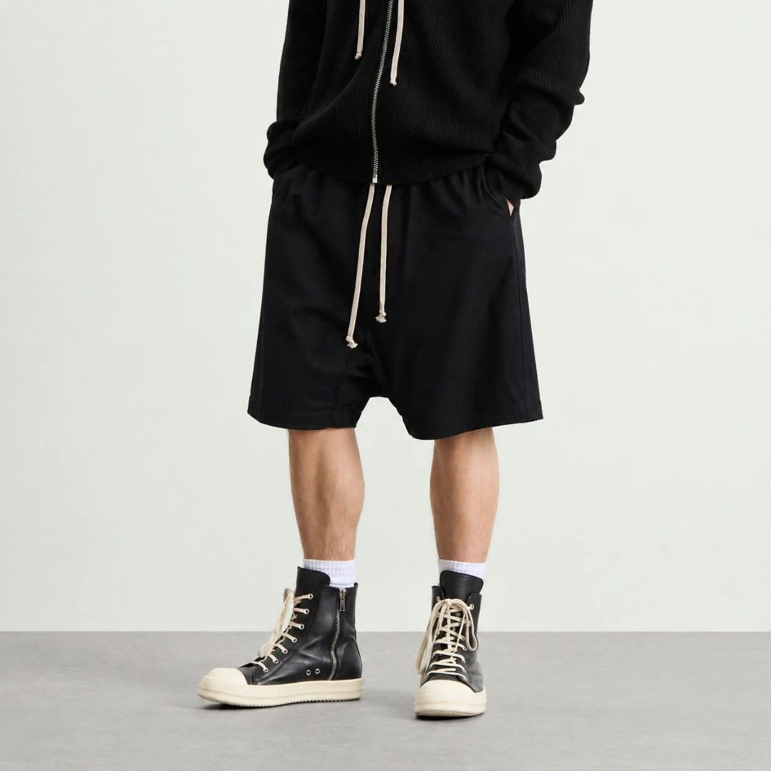 RICK OWENS DRKSHDW POD DRAWSTRING SHORTS BLACK (Category: Shorts) located in Santa Rosa. Submitted by alejon007 (Listing ID 1457750348, Image 1). Description: RICK OWENS DRKSHDW POD DRAWSTRING SHORTS BLACK Excellent condition No issues Size fit 30-32 x 21 length PRIC 1⃣2⃣8⃣0⃣ PM.