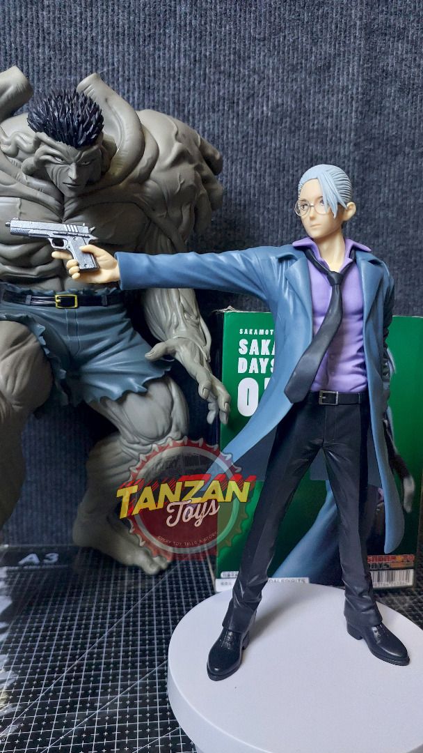 Sakamoto Days - Taro Sakamoto (Category: Figurines & Statues) located in Manila. Submitted by figenthusiast (Listing ID 1457872198, Image 2). Description: - Taro Sakamoto - Bandai Presto - Back In Box (BIB) - Box condition 8/10 - Figure condition 9.5/10.