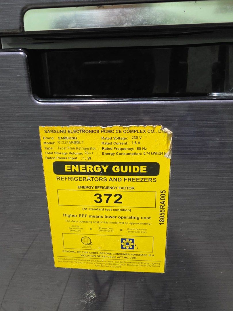 Samsung Frost Free Refrigerator (Category: Refrigerators and Freezers) located in Quezon City. Submitted by cecille_mua (Listing ID 1457831335, Image 3). Description: - Samsung Refrigerator SR-S22RBDT - 23L Capacity - Works well and keeps food fresh - Top freezer compartment - Plenty of interior space for groceries - Energy efficient - Pick up only -SRP is 2XXXX.