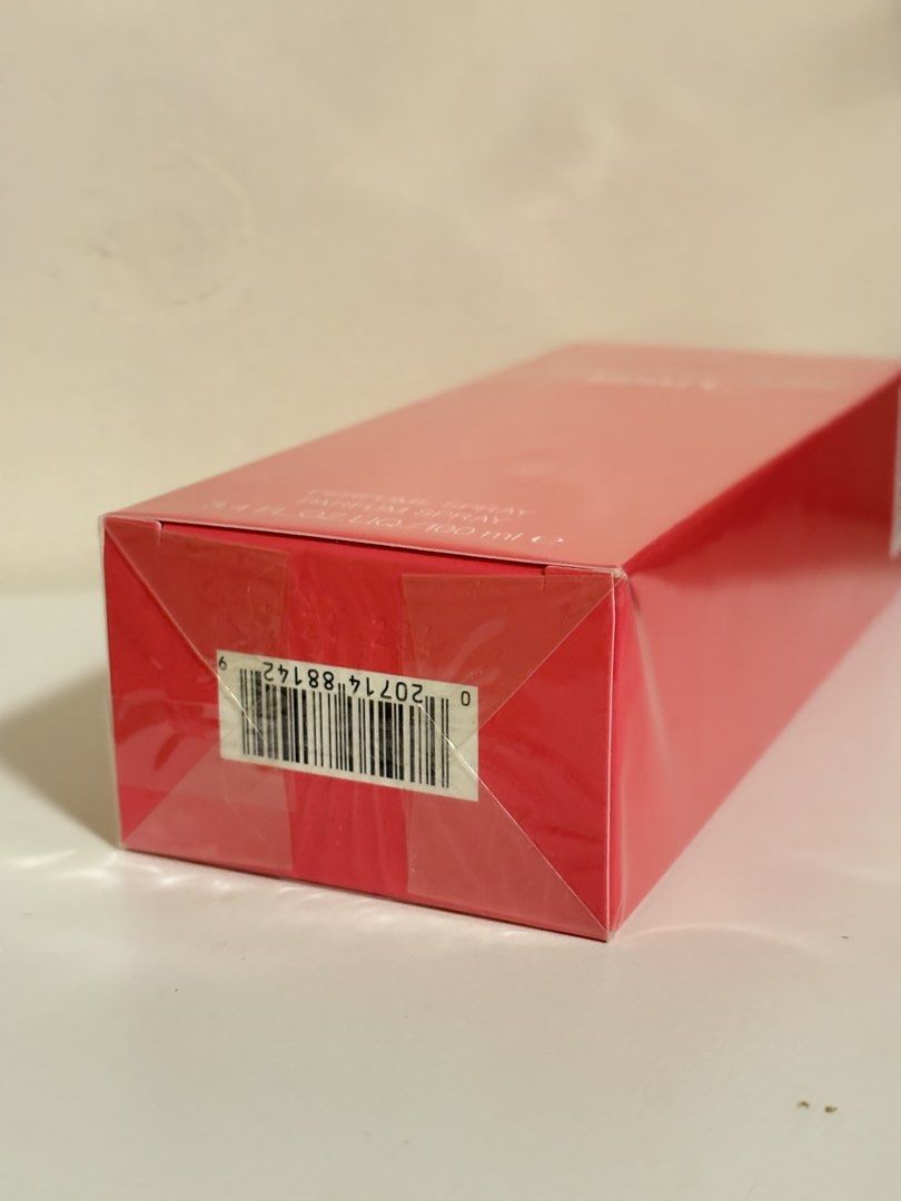 Sealed Clinique Happy Heart 100ml (Category: Fragrance & Deodorants) located in Quezon City. Submitted by acacu (Listing ID 1457853803, Image 2). Description: - Clinique Happy Heart - 100ml bottle - Brand new, sealed in original packaging - Excellent fragrance for everyday use - RFS: extra.