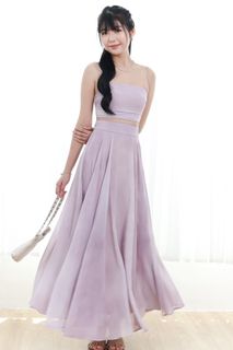(Category: ) located in . Submitted by clearmywardrobeplssssss (Listing ID 1457786730, Image 1). Description: .