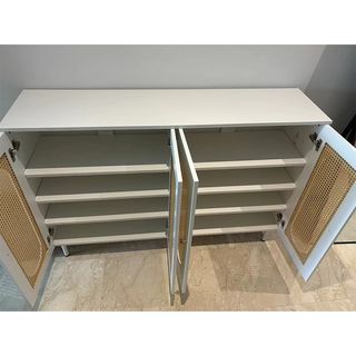 (Category: ) located in . Submitted by 38_home_factor_ms.ni (Listing ID 1457829864, Image 1). Description: .