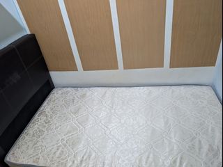 (Category: ) located in . Submitted by jrenno (Listing ID 1457806646, Image 1). Description: .
