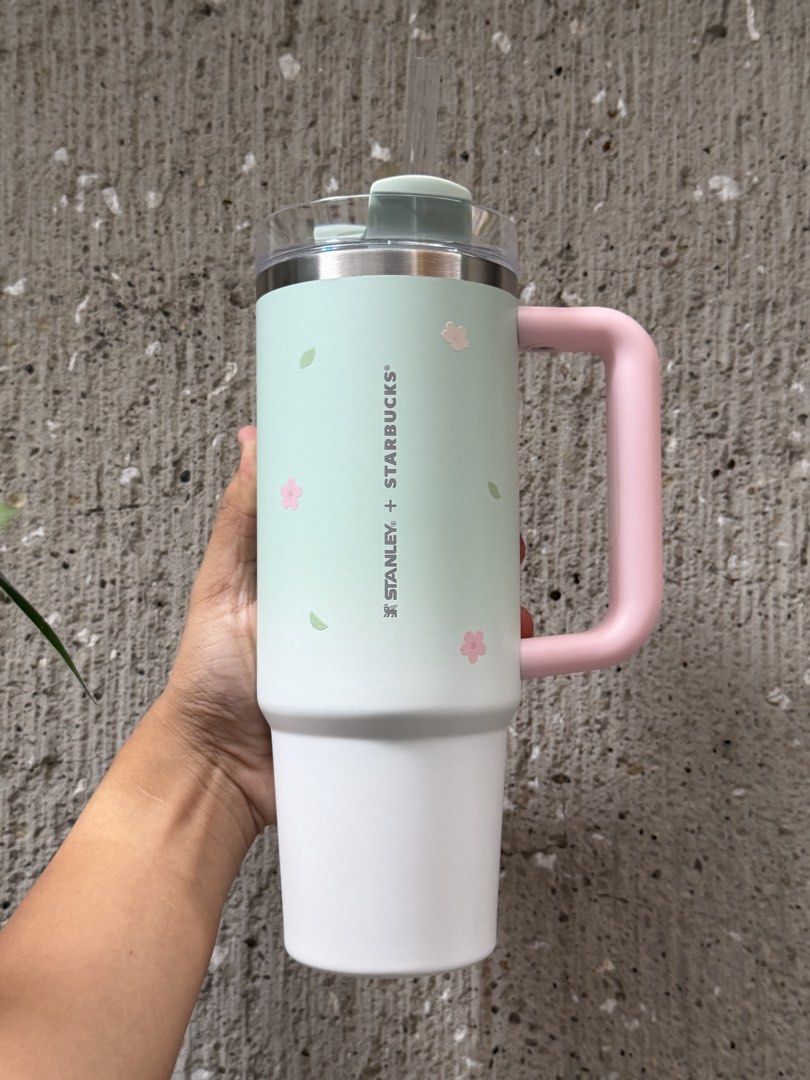 Starbucks Stanley Floral 30oz (Category: Water Bottles & Tumblers) located in Paranaque City. Submitted by bcjav (Listing ID 1457772825, Image 1). Description: .