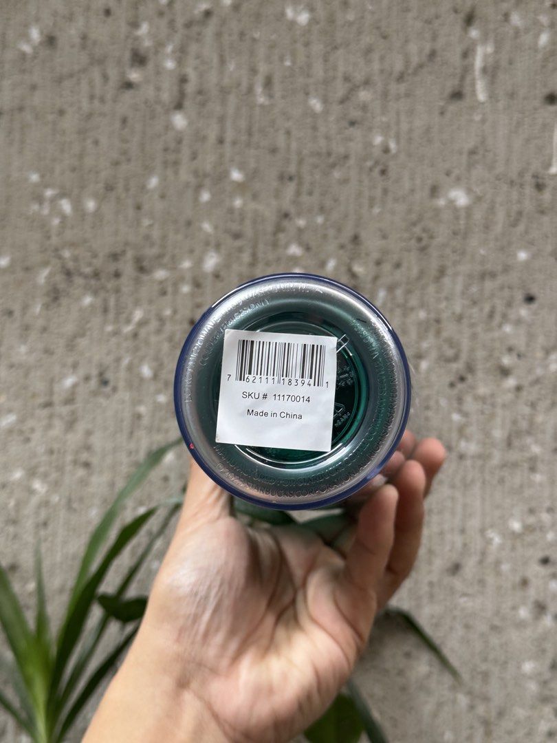 Starbucks Tumbler Green Cup (Category: Water Bottles & Tumblers) located in Paranaque City. Submitted by bcjav (Listing ID 1457767885, Image 3). Description: .