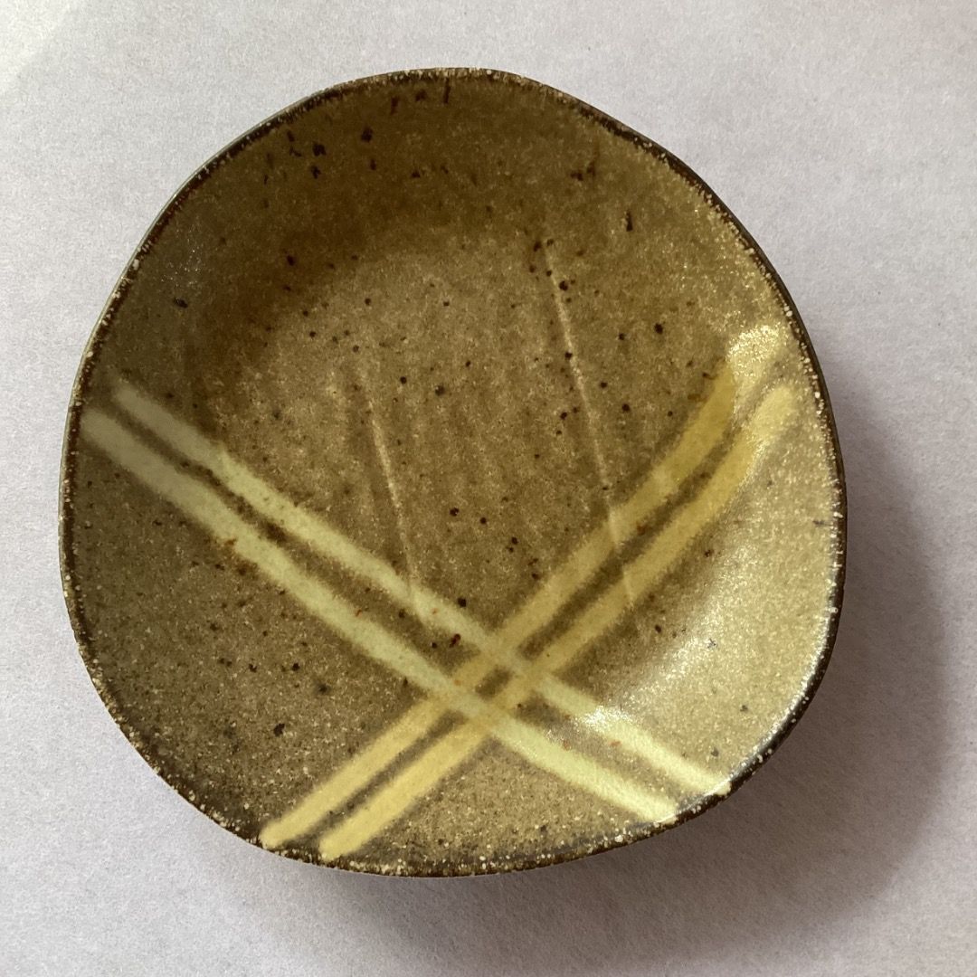 Stoneware Pasta Plate (A) (Category: Dinnerware & Cutlery) located in Davao. Submitted by eclectic1925 (Listing ID 1457871136, Image 1). Description: Php120 Stoneware Pasta Plate (A) H: 1.5 inches L: 8 inches W: 7.8 inches Please REVIEW PHOTOS We use 100% repurposed packaging materials SF starts at Php70 via Flash Express First to pay.