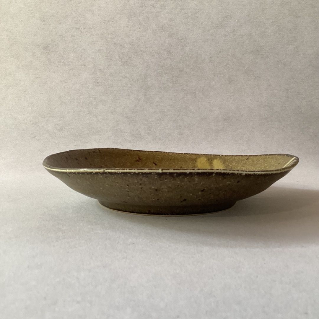 Stoneware Pasta Plate (A) (Category: Dinnerware & Cutlery) located in Davao. Submitted by eclectic1925 (Listing ID 1457871136, Image 2). Description: Php120 Stoneware Pasta Plate (A) H: 1.5 inches L: 8 inches W: 7.8 inches Please REVIEW PHOTOS We use 100% repurposed packaging materials SF starts at Php70 via Flash Express First to pay.
