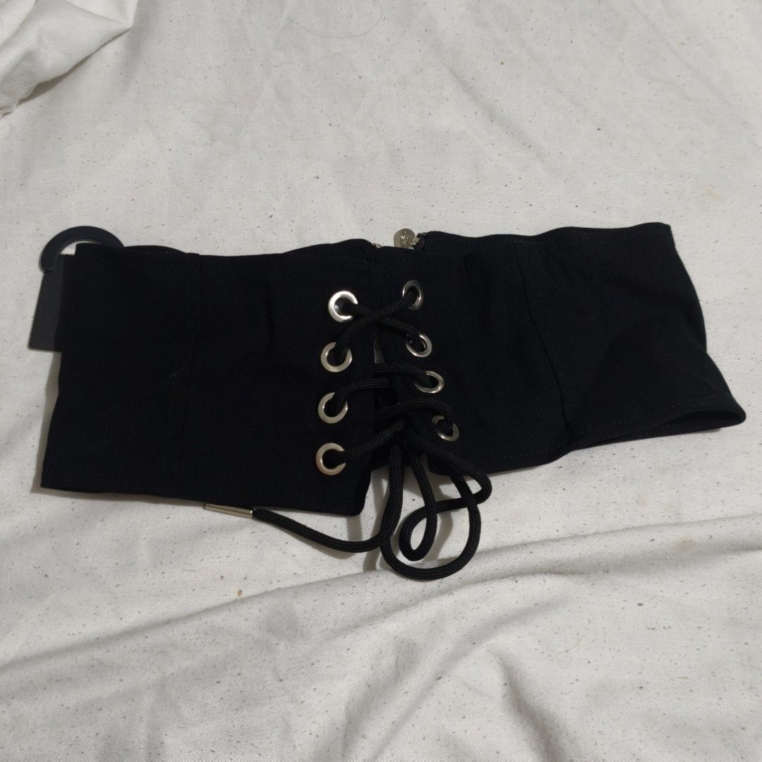Stradivarius Black Corset Belt (Category: Belts) located in Makati City. Submitted by bluetheaspin (Listing ID 1457800179, Image 1). Description: Original Price: 1,195 Bought at Glorietta.
