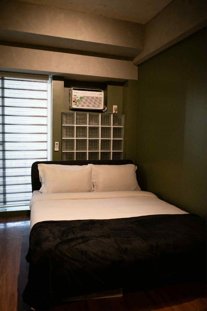 Studio Unit for Long-term Rent (Category: Apartments & Condos) located in Marikina City. Submitted by jshbrj_ (Listing ID 1457865351, Image 3). Description: Fully-furnished studio unit Security deposit required Utilities shouldered by the lessee Available for viewing.