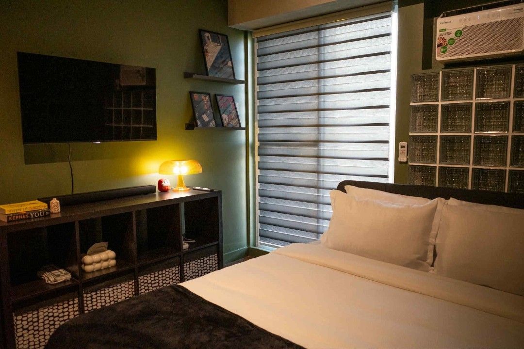 Studio Unit for Long-term Rent (Category: Apartments & Condos) located in Marikina City. Submitted by jshbrj_ (Listing ID 1457865351, Image 2). Description: Fully-furnished studio unit Security deposit required Utilities shouldered by the lessee Available for viewing.