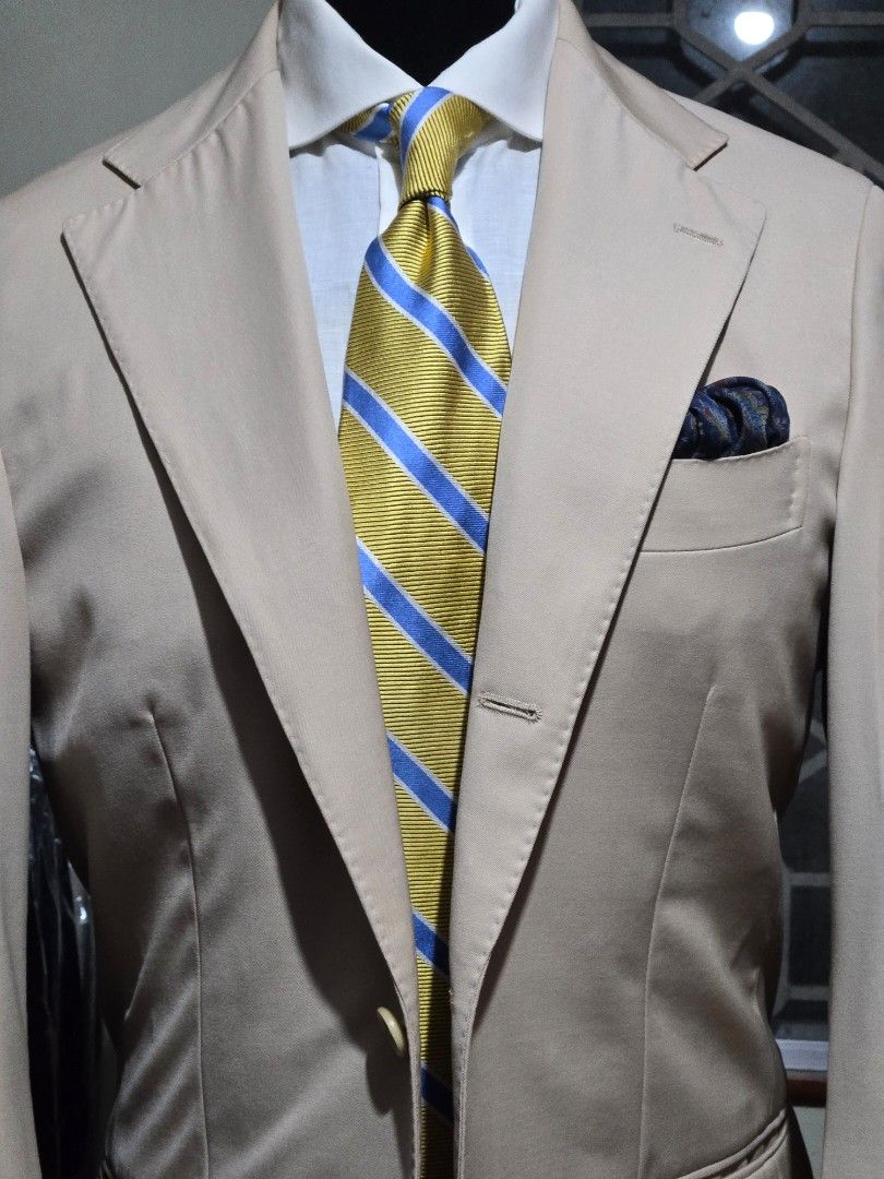 Suit by Ring Jacket (Wild life tailor) (Category: Coats, Jackets and Outerwear) located in Baguio. Submitted by Th0p7 (Listing ID 1457746082, Image 3). Description: .