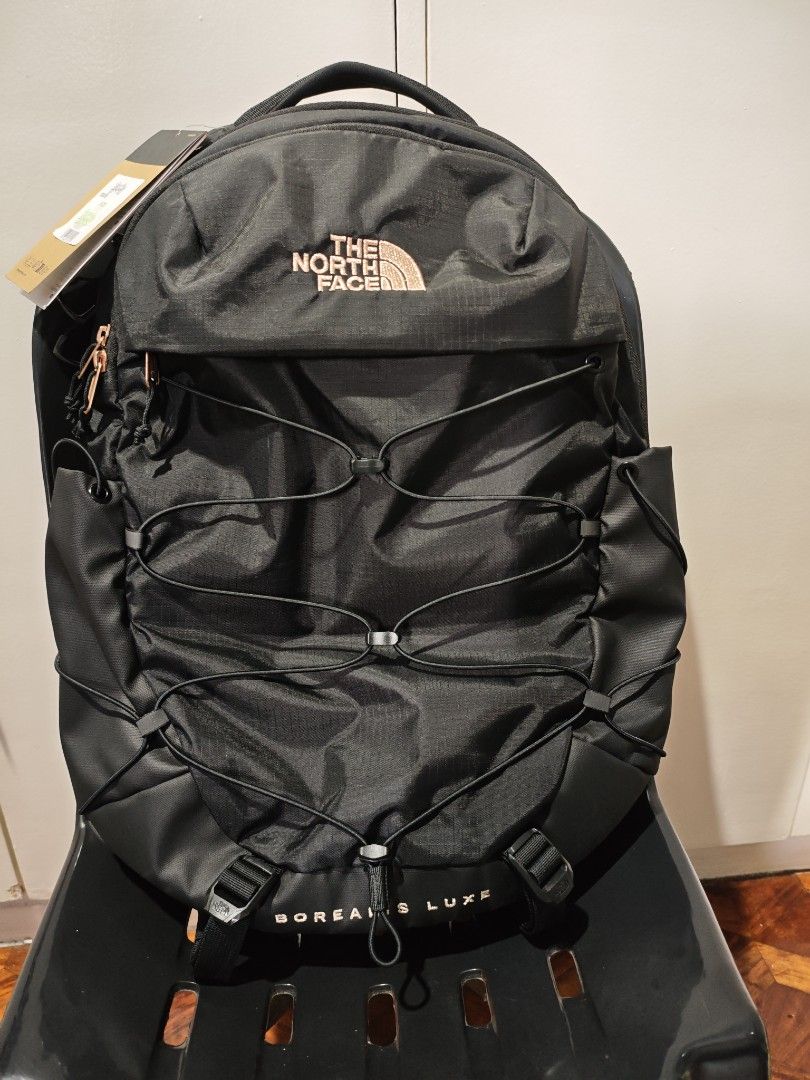 The North Face Borealis Luxe Backpack Black Rose Gold (Category: Backpacks) located in Quezon City. Submitted by dankenan11 (Listing ID 1457760757, Image 2). Description: - The North Face Borealis Luxe backpack in stylish black with elegant rose gold accents. - Dedicated 16" laptop sleeve to keep your tech safe. - Fleece-lined pocket for protecting your essentials. - External bungee-compression system for extra storage. - Self-standing design for