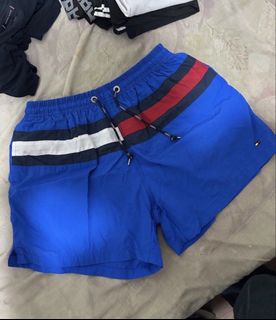 (Category: ) located in . Submitted by declutterbyshit (Listing ID 1457888608, Image 1). Description: .