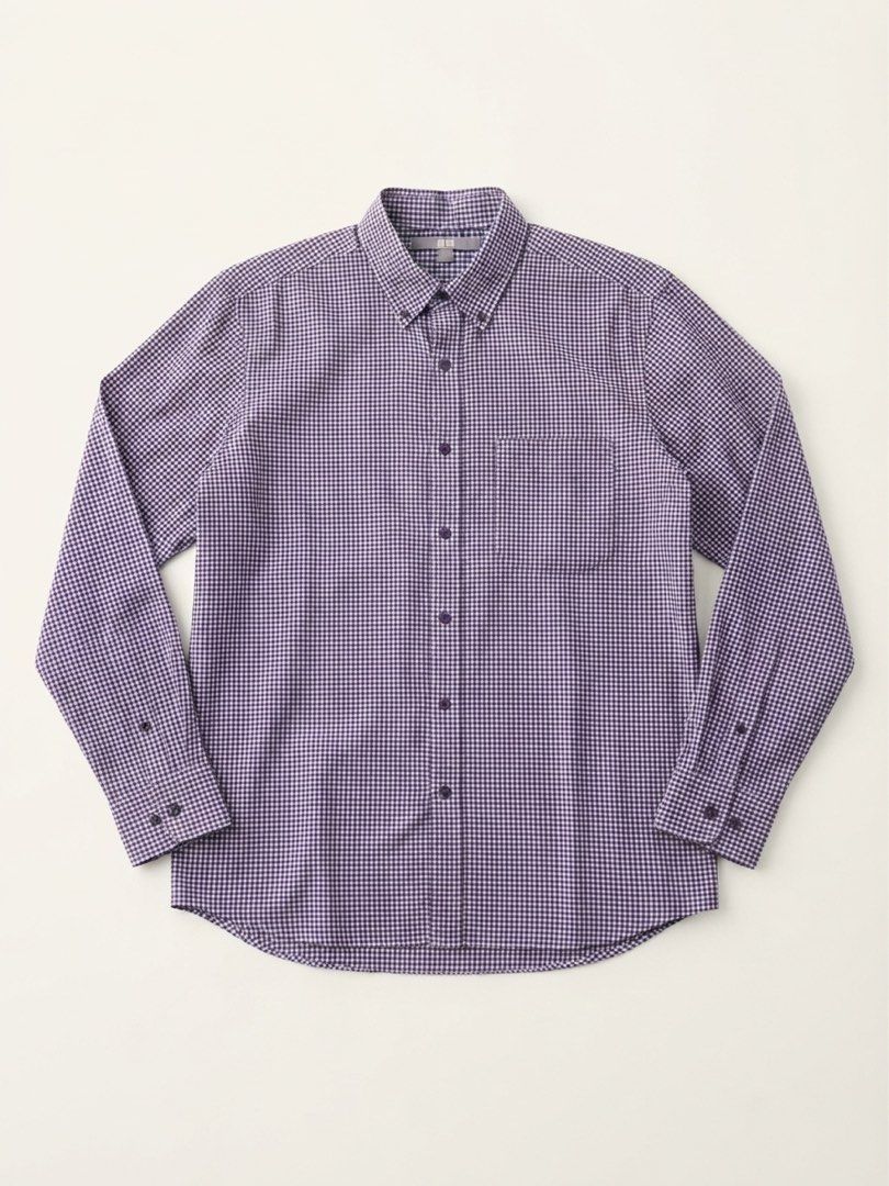 Uniqlo Black & White Gingham Button-Down Shirt (Category: Shirts) located in Manila. Submitted by raceyscloset (Listing ID 1457850916, Image 1). Description: 👕 Brand & Model: Uniqlo Long Sleeve Button-Down Shirt featuring a classic button-down collar and single chest pocket 🔲 Pattern & Color: Gingham check pattern in purple and white ✨ Condition: Pre-owned, used 🧼 Hygiene Promise: All items washed and cleaned again for both our peace of mind b
