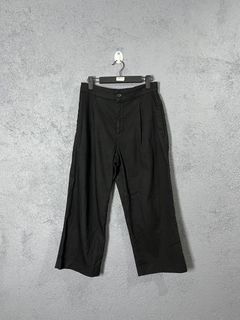 (Category: ) located in . Submitted by basicthrifted (Listing ID 1457837220, Image 1). Description: .