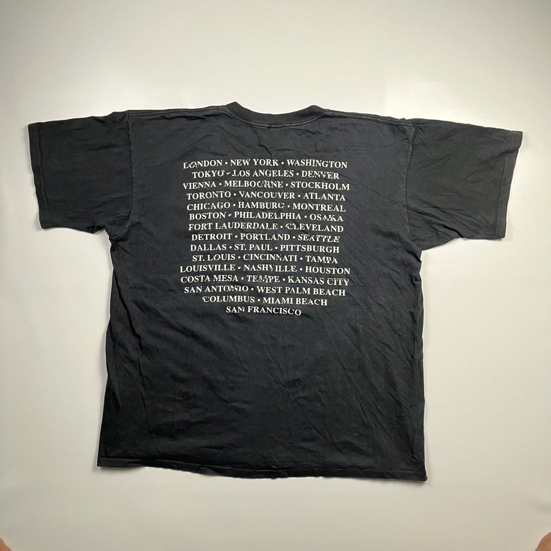 Vintage Phantom Of the Opera (Category: Tshirts & Polo Shirts ) located in Lucena. Submitted by RAGGGGSSSS (Listing ID 1457810013, Image 2). Description: Vintage Phantom Of the Opera C.1986 Tennese Gold River Tag XL on Tag 29x24 Still in Verygood Condition Authentic Minor Fadings SSATW 1000 Freeshipping.
