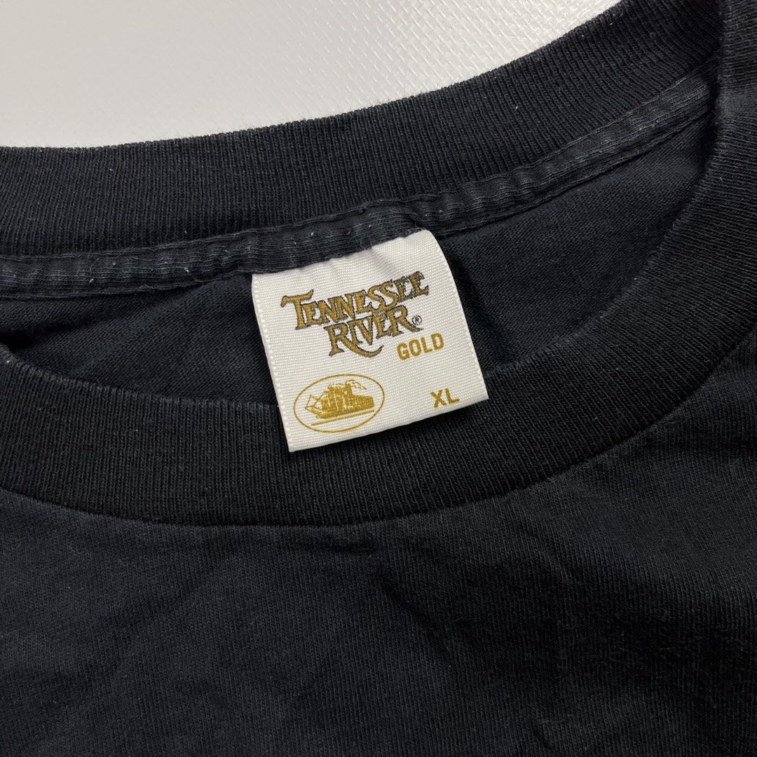 Vintage Phantom Of the Opera (Category: Tshirts & Polo Shirts ) located in Lucena. Submitted by RAGGGGSSSS (Listing ID 1457810013, Image 3). Description: Vintage Phantom Of the Opera C.1986 Tennese Gold River Tag XL on Tag 29x24 Still in Verygood Condition Authentic Minor Fadings SSATW 1000 Freeshipping.