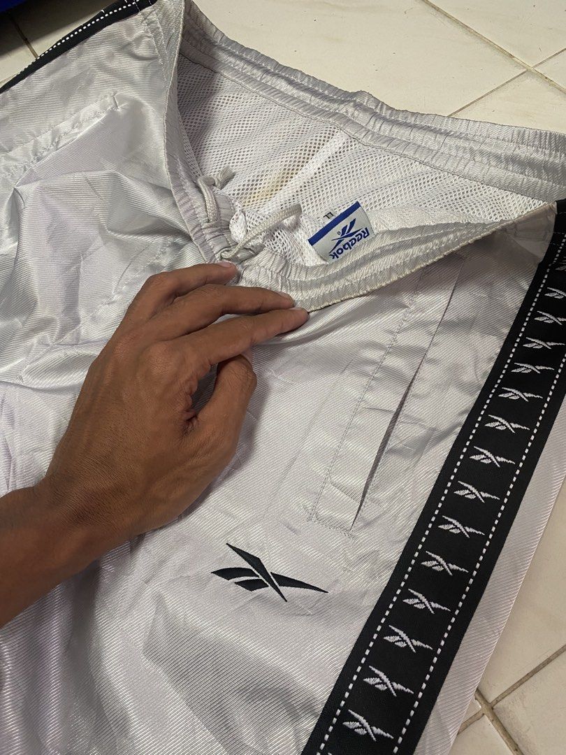 Vintage rebook trackpants (Category: Swim Trunks & Board Shorts) located in Las Pinas. Submitted by mark2k05 (Listing ID 1457803611, Image 2). Description: Size xxl.