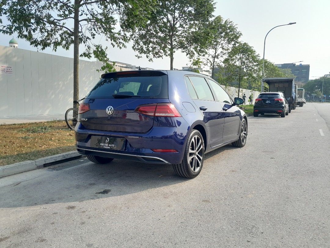Volkswagen Golf 1.4A TSI Comfortline Auto (Category: Used Cars) located in Singapore. Submitted by preciseauto (Listing ID 1457735351, Image 3). Description: 🔥🔥BOSS SAY ALL MUST GO CLEARANCE SALE🔥🔥 🚨CHEAPEST CARS IN THE MARKET🚨 🚘$500 DRIVEAWAY🚘 🏦LOWEST INTEREST FROM 1.48%🏦 🟢1 YEAR WARRANTY🟢 🔧FREE 1 YEAR SERVICING🔧 🏬 Vehicle 120 Points INSPECTION CHECK By In House Workshop BEFORE we put them for SALE 🚕 PHV Drivers Welcomed 🔁 High 