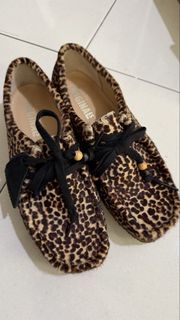 (Category: ) located in . Submitted by usedxx (Listing ID 1457882969, Image 1). Description: .