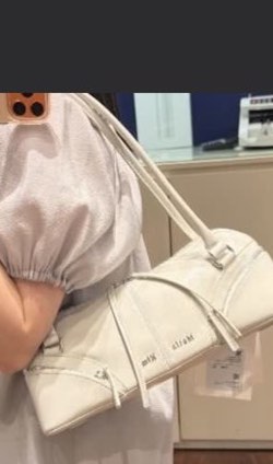 （分類：）位於 。 由 bibbiubiu 提交（商品編號 1457878897，圖片 1）。簡介： 。