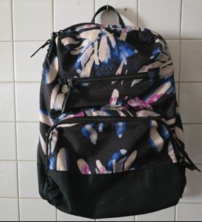 (Category: ) located in . Submitted by shopformask (Listing ID 1457715733, Image 1). Description: .