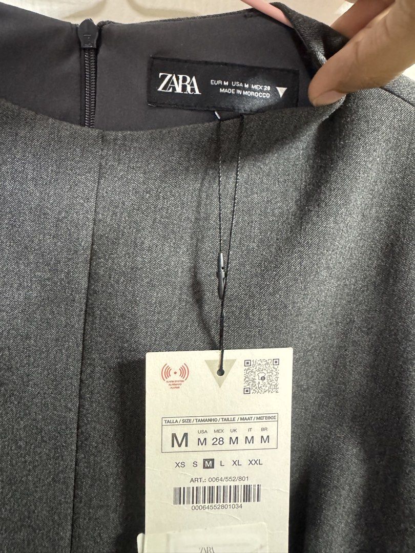 Zara Belted Mini Dress - Grey (M) (Category: Dresses) located in Manila. Submitted by reecha99736913 (Listing ID 1457834624, Image 3). Description: - Grey Zara dress - Cap sleeves - Structured fit with flared skirt - Comes with a thin black belt - Brand new with original tag attached - RFS: Not my style - Purchased for 2800 PHP overseas - Negotiable.