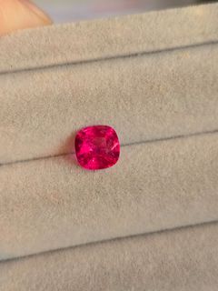 (Category: ) located in . Submitted by burmalocalstory_jewelry (Listing ID 1457973134, Image 1). Description: .