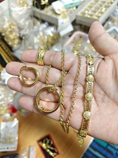 (Category: ) located in . Submitted by cheskhaionlinestore2.0 (Listing ID 1457919270, Image 1). Description: .