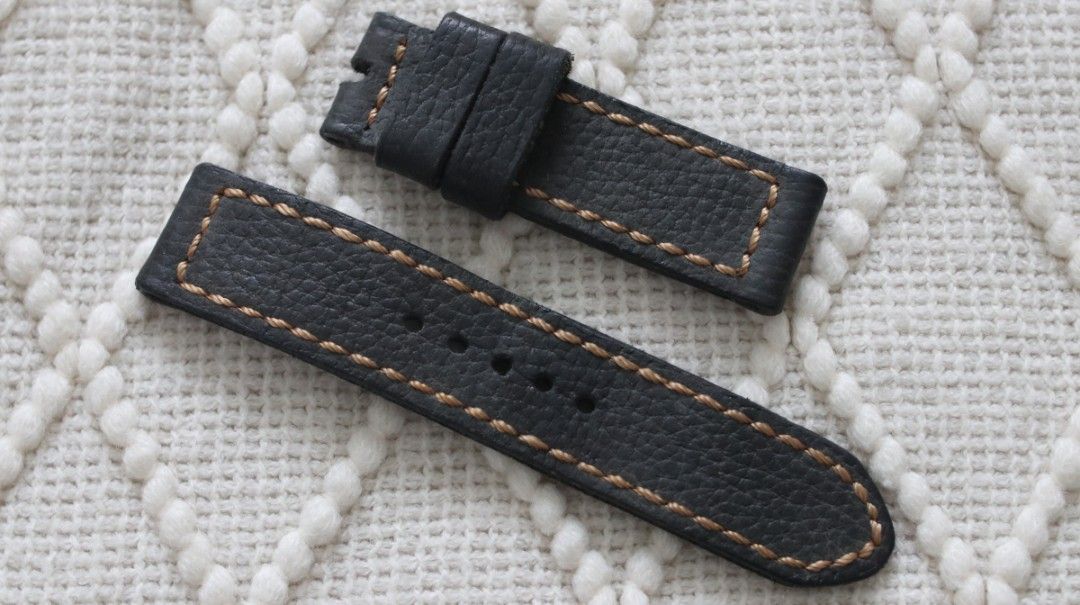 24mm leather watch strap for Panerai (Category: Men's Watches) located in Quezon City. Submitted by havocelite (Listing ID 1457927782, Image 2). Description: 24mm leather watch strap Good for Panerai watches with 24mm lugs .