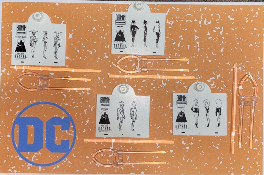4 Sets Action Figure Stand - Extra for DC characters (Category: Figurines & Statues) located in Quezon City. Submitted by dardsa (Listing ID 1457724003, Image 2). Description: WYSIWYG 4 sets Action figure stands - extra for DC figures but can be used for any action figures.