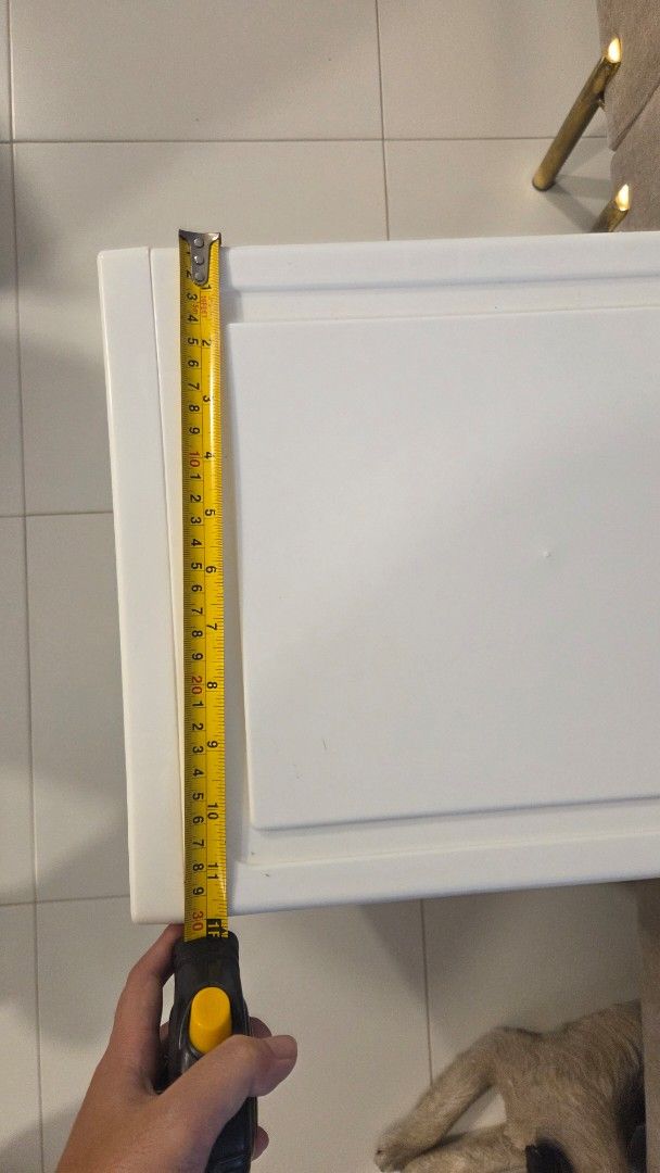 4 Stackable Plastic Drawers (Category: Storage Boxes & Baskets) located in Singapore. Submitted by ryujnyangjibsa (Listing ID 1457985497, Image 3). Description: External measurements for 1 drawer: depth 40cm, width 30cm, height 15.5cm $6 for the lot but please pick up from my Buangkok address.
