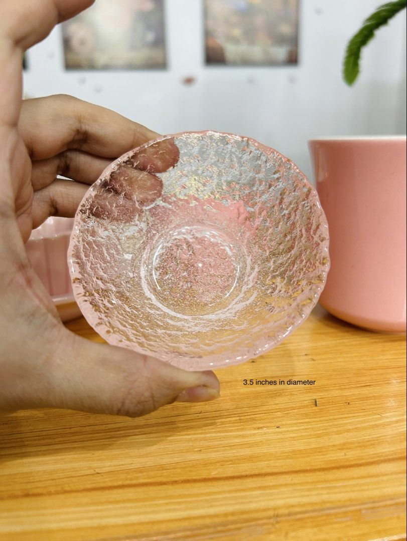 5 piece curated pink set! 🎀 (Category: Coffee & Tea Tableware) located in Bustos. Submitted by gthings.collectibles (Listing ID 1457982370, Image 2). Description: 5 piece curated pink set! 🎀 Complete with Mikasa and gilded Nakayama Japan pieces. Please manage expectations, with minor visible stains. Take all bundle! Comment “Mine” to claim. ✨ Yours at ₱400 only!! #PinkAesthetic #japansurplus #mugs #collectibles #gthings.
