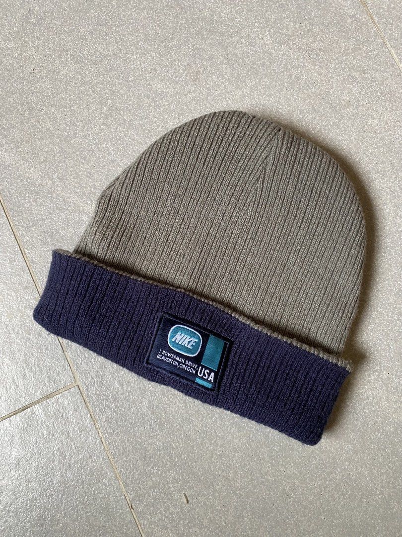 90's Nike Reversible Beanie (Category: Beanies) located in Digos. Submitted by thriftflexph (Listing ID 1457924479, Image 2). Description: Reversible yan bossing.