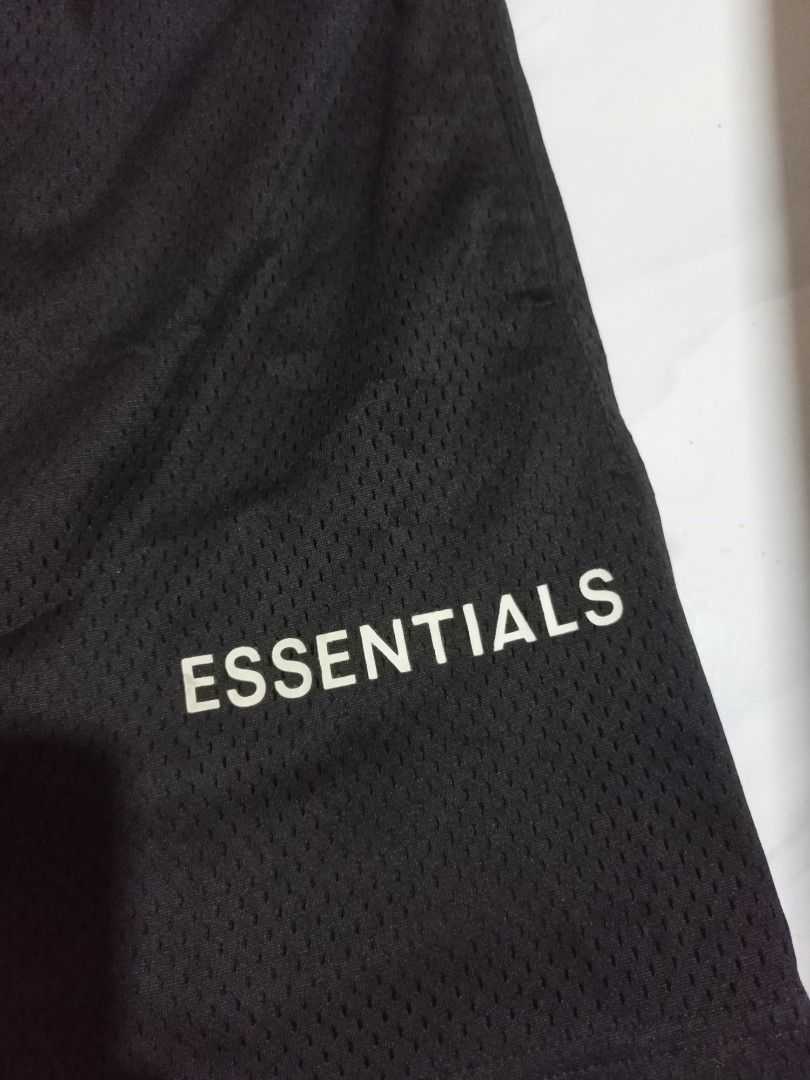 ✅ ESSENTIALS F.O.G. Mesh Shorts (Category: Shorts) located in Palo. Submitted by getupandglow (Listing ID 1457939459, Image 3). Description: ✅ ESSENTIALS F.O.G. Mesh Shorts Above the knee Size: Medium (32-38) Lenght: 17 Issue: None Condition: Excellent to New Price: ₱550 only + sf 📍 Location: LEYTE MODE OF PAYMENT: 💳 GCash (Payment 1st) | ✈️ J&T Express 📩 MAKE OFFER lang if interested..