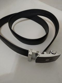 由 e855107 (刊登 ID 1457910670，圖片 1) 提交，位於 的 (類別：)，說明：。