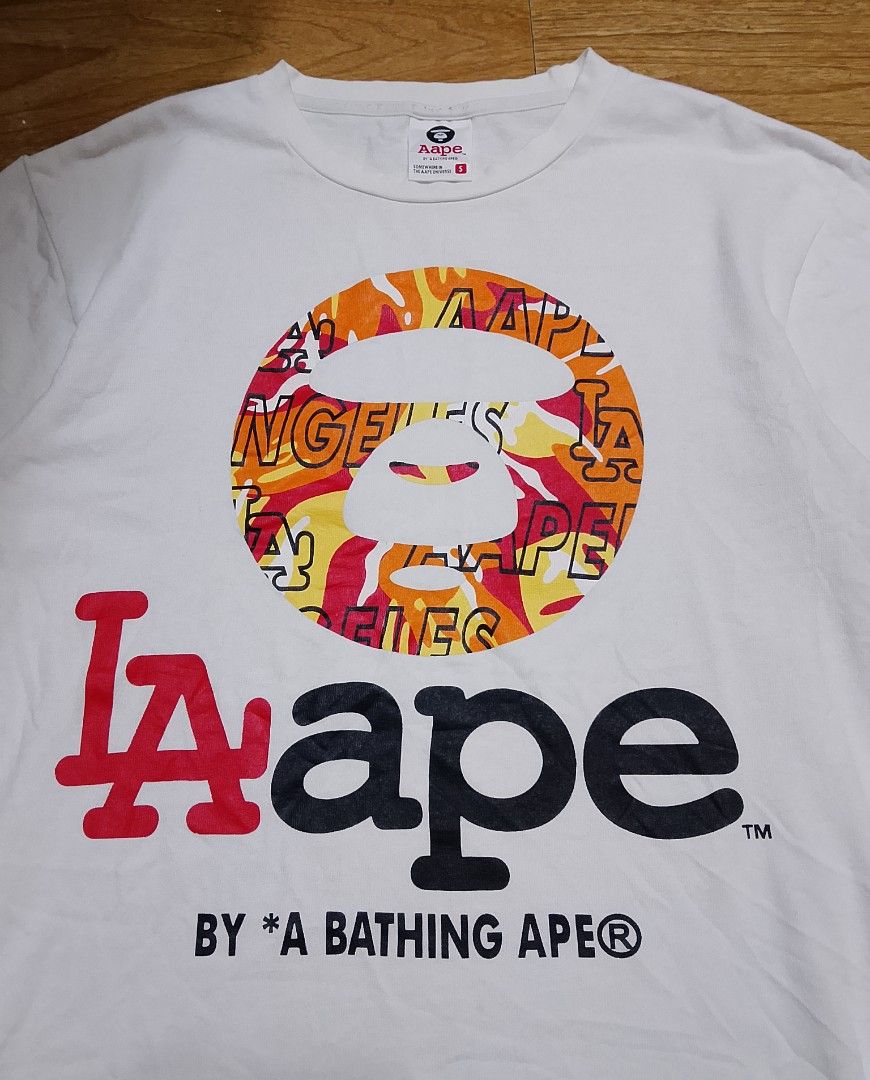 Aape LA moonface shirt (Category: Tshirts & Polo Shirts ) located in Manila. Submitted by gowicollection28 (Listing ID 1458052631, Image 3). Description: 20x24.